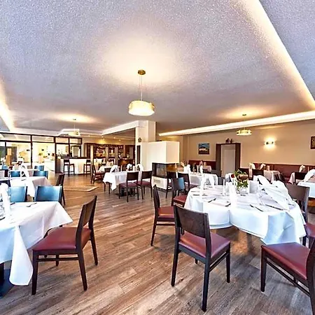 Hotel Restaurant Und Knostmann 3*